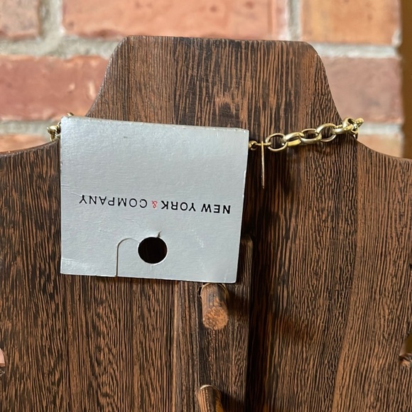 NWT New York & Co Long Brown & Gold Necklace - Picture 4 of 5